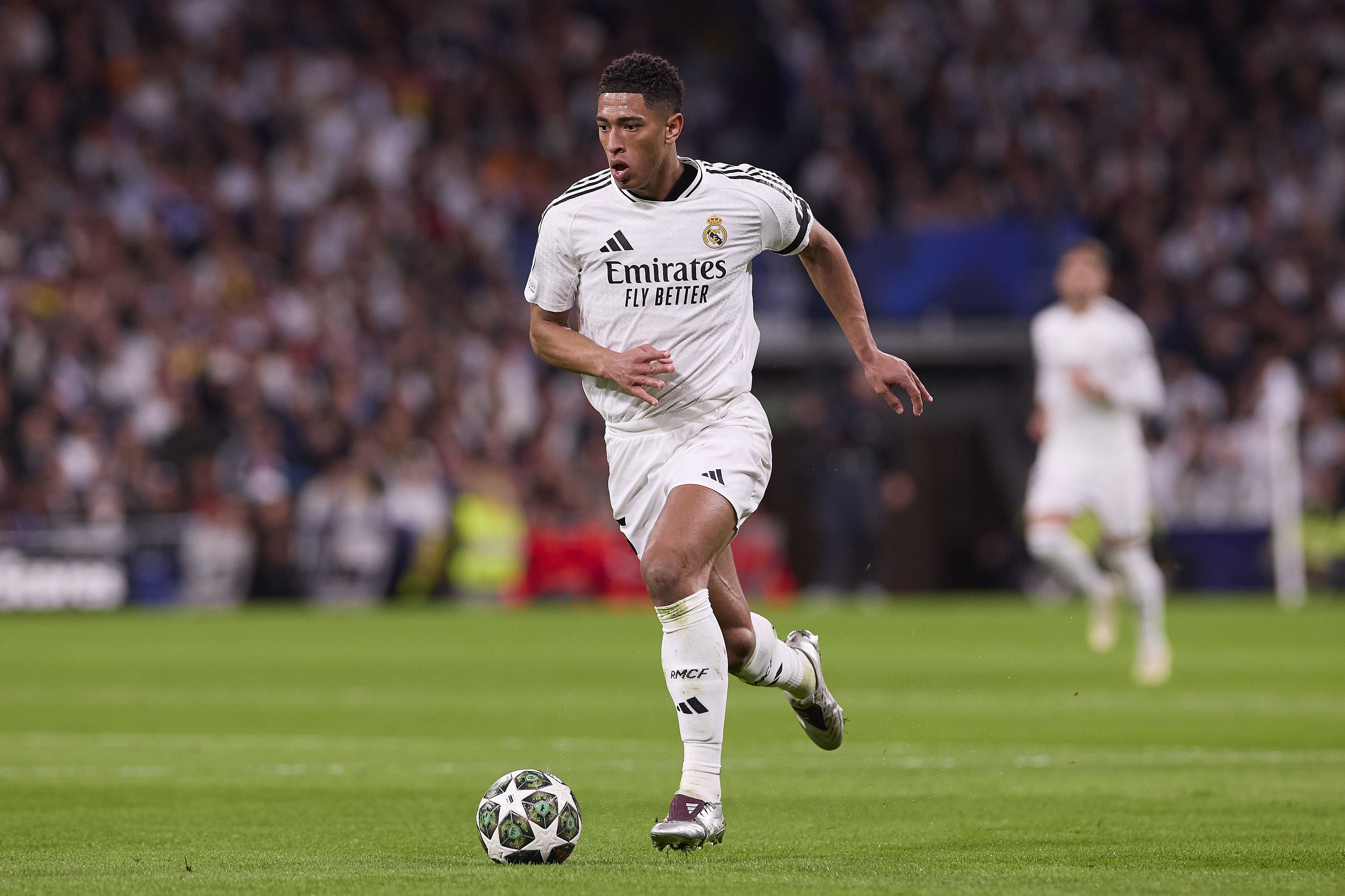 Kaiyun sport-记者：贝林厄姆和卡马文加简单训练，姆巴佩等人周四周五陆续归队